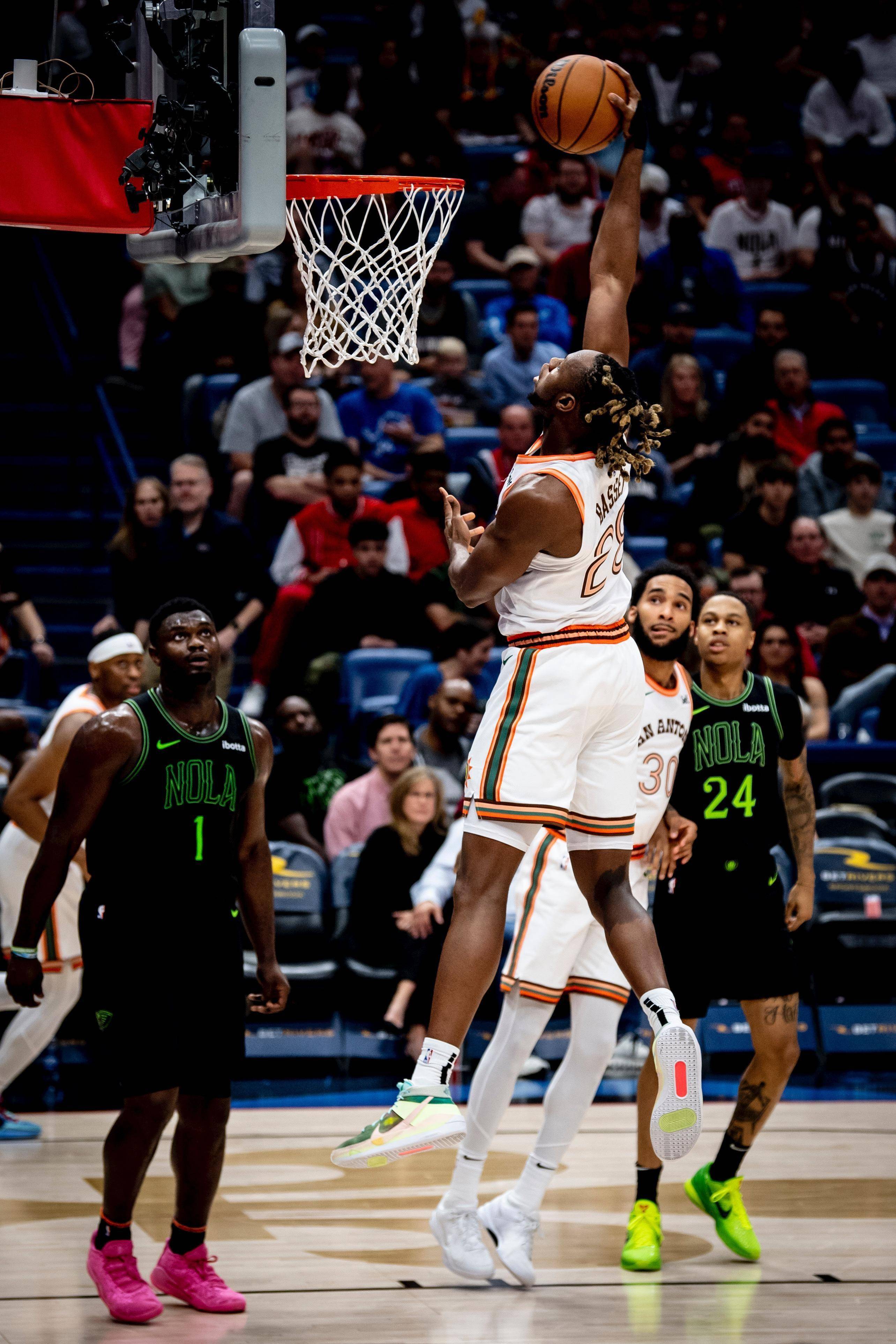 九游体育app-球队遭遇连败，战绩堪忧引发重整呼声