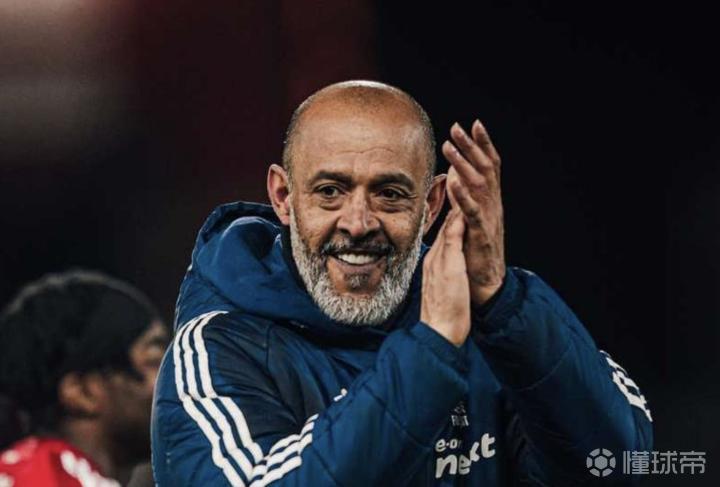 九游体育官网入口-球员在比赛中展现出了顽强的战斗精神