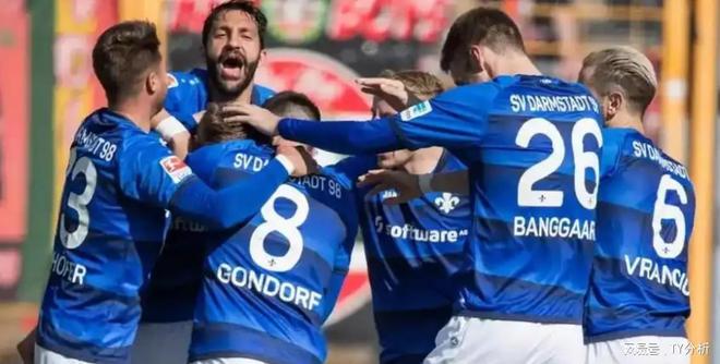 柏林赫塔客场击败奥格斯堡，主宰全场的简单介绍