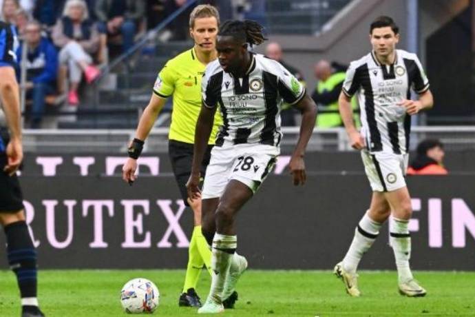 九游体育登录-克罗托内主场不敌乌迪内斯，遭遇挫折的简单介绍