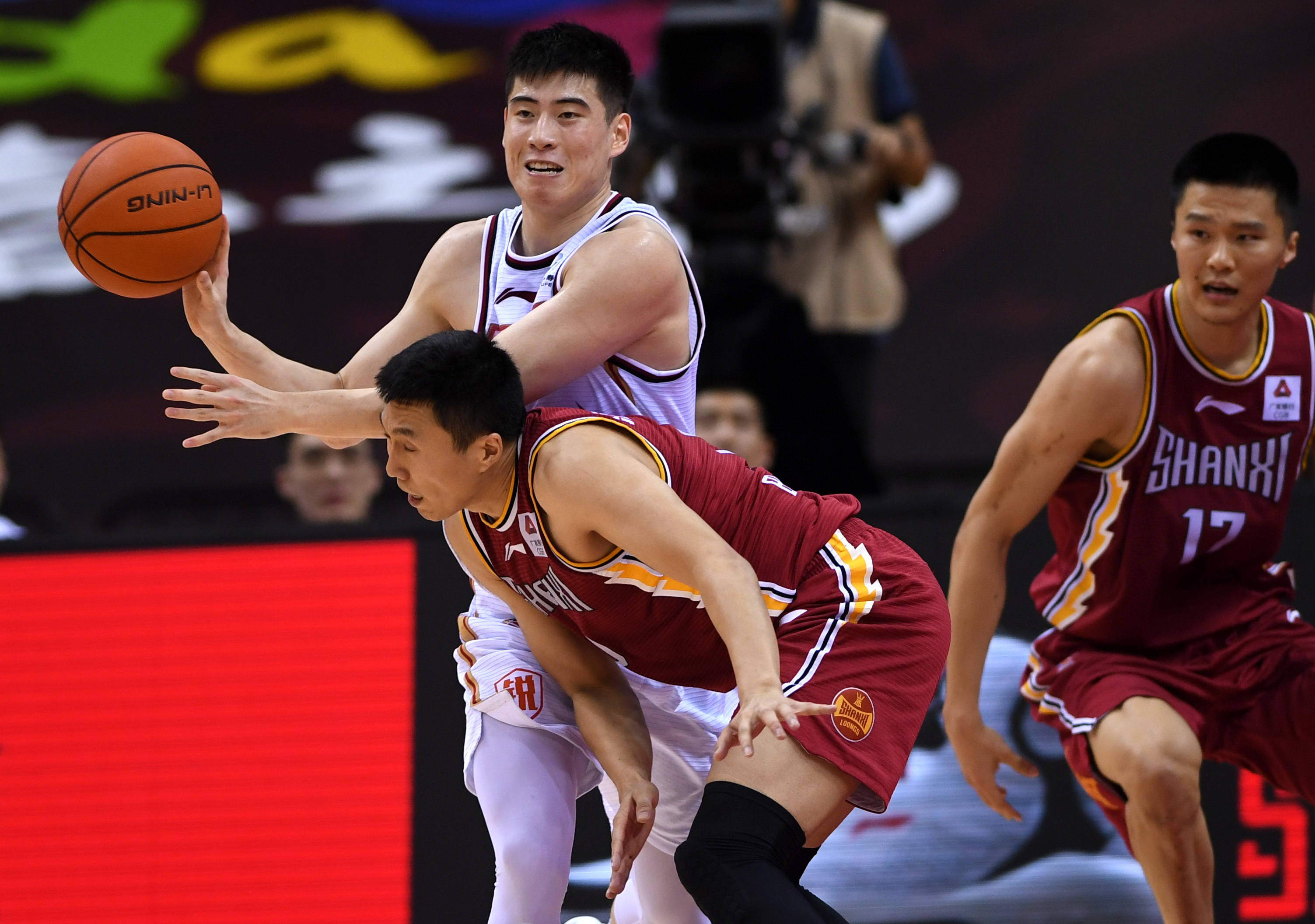 东京FC球员悍然晋级国际赛季后赛的简单介绍 东京FC球员悍然晋级国际赛季后赛的简单介绍