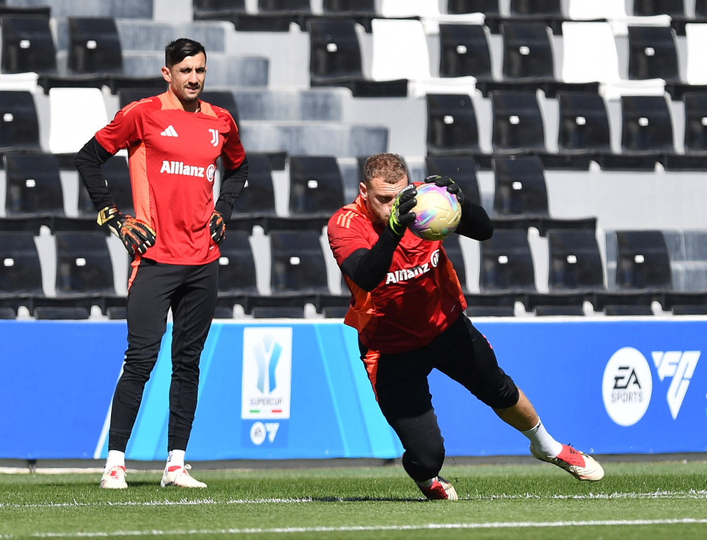 九游体育-包含尤文图斯全队备战关键之战，士气高涨的词条