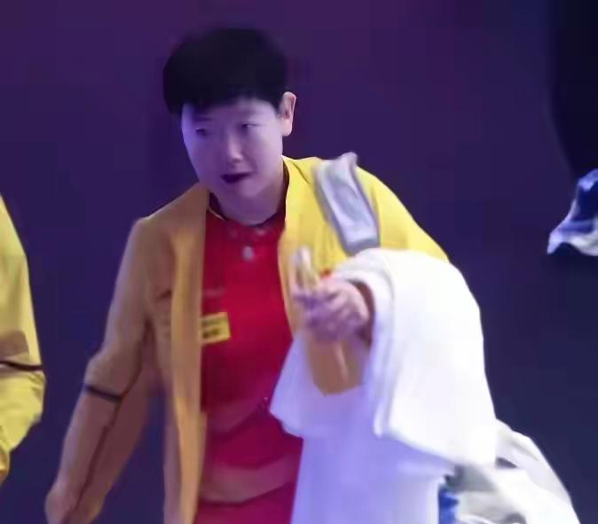 关于日本选手表现出色，收获掌声的信息