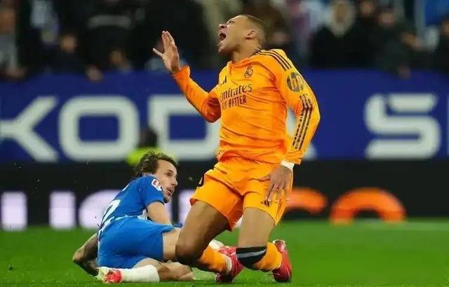 包含皇马vs格拉纳达:胜负之争一触即发的词条 包含皇马vs格拉纳达:胜负之争一触即发的词条