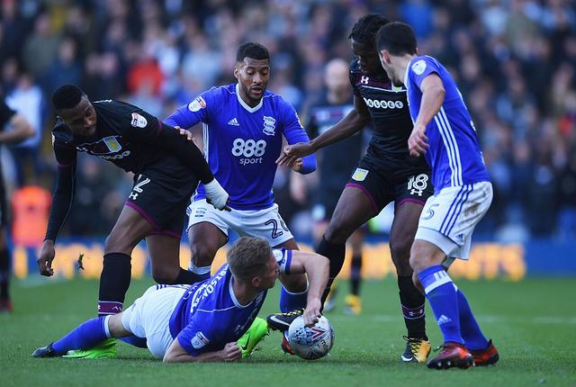 伯明翰客场大胜，保级压力稍有减轻