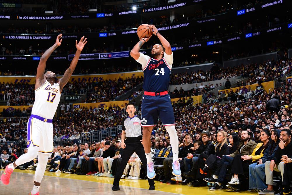 快船队球员因伤缺席下一场比赛的简单介绍