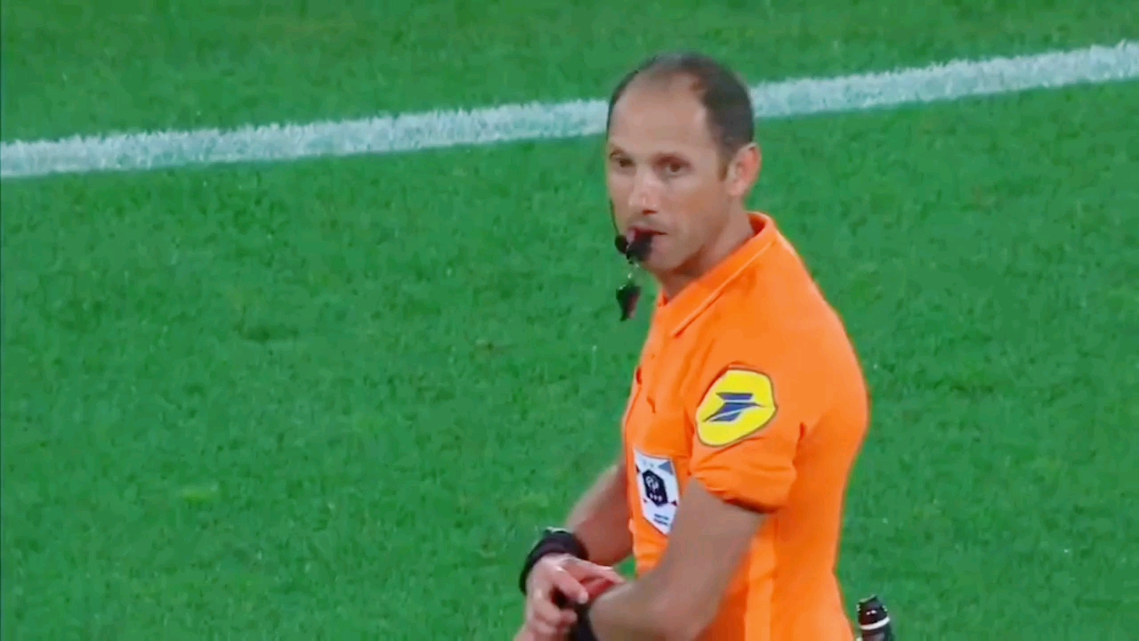 九游体育中国官网-包含里昂客场逼平圣埃蒂安，保持在联赛前三位置的词条