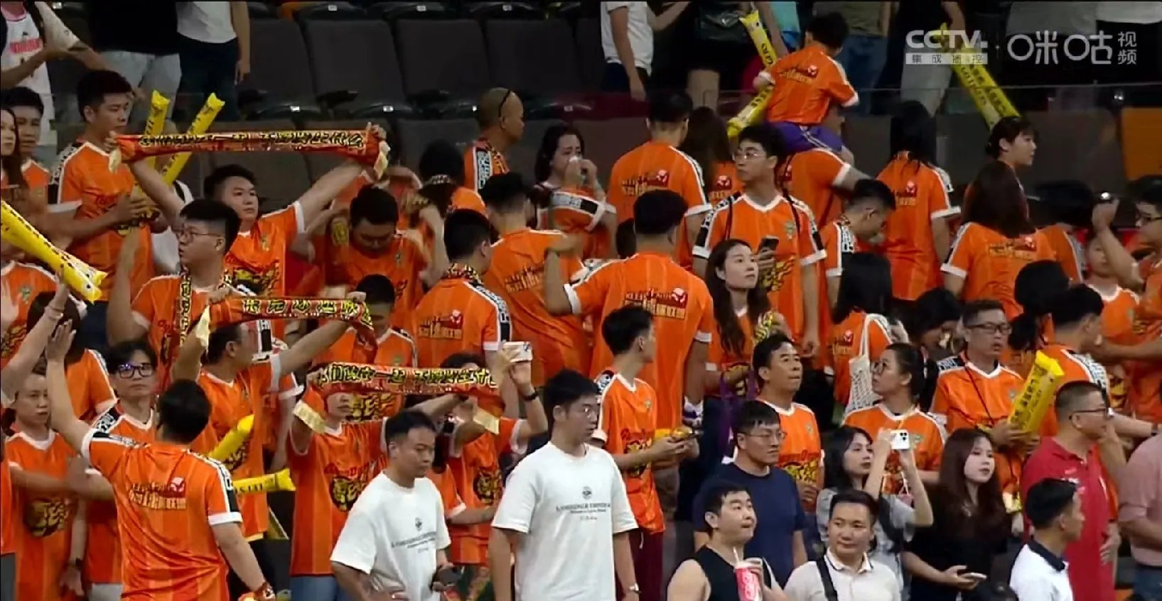 球队之间的角逐引发热烈讨论