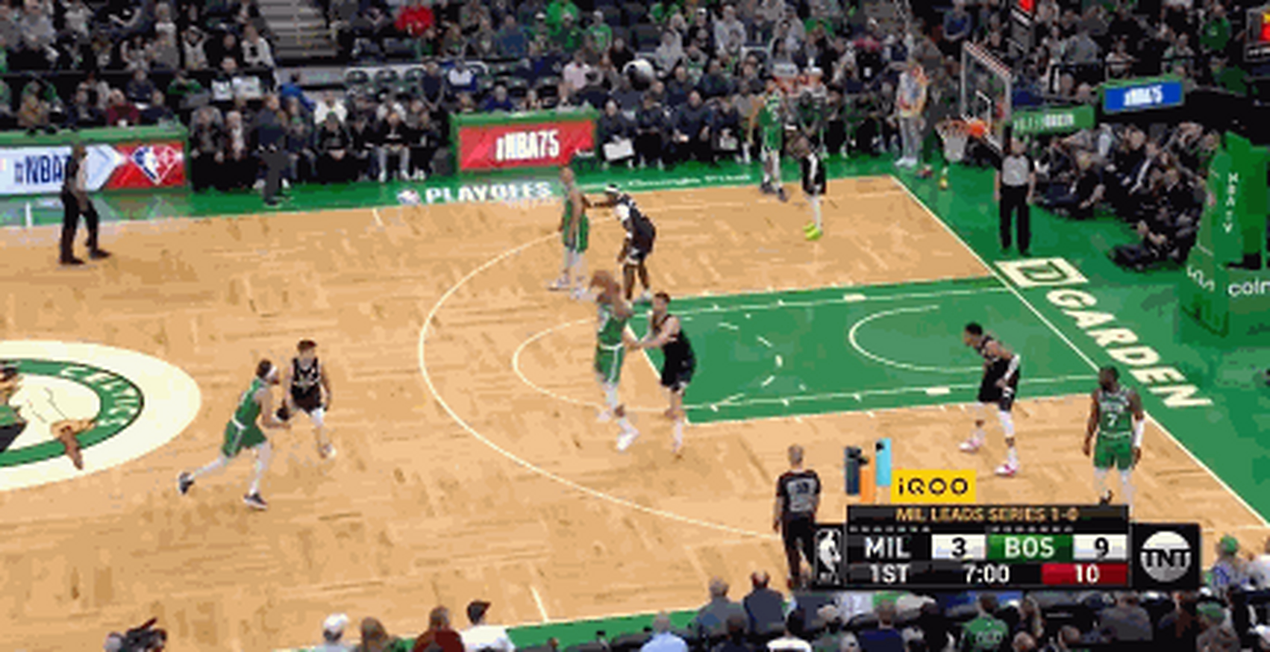 九游体育官网-教练战术变化多端，确保球队获胜