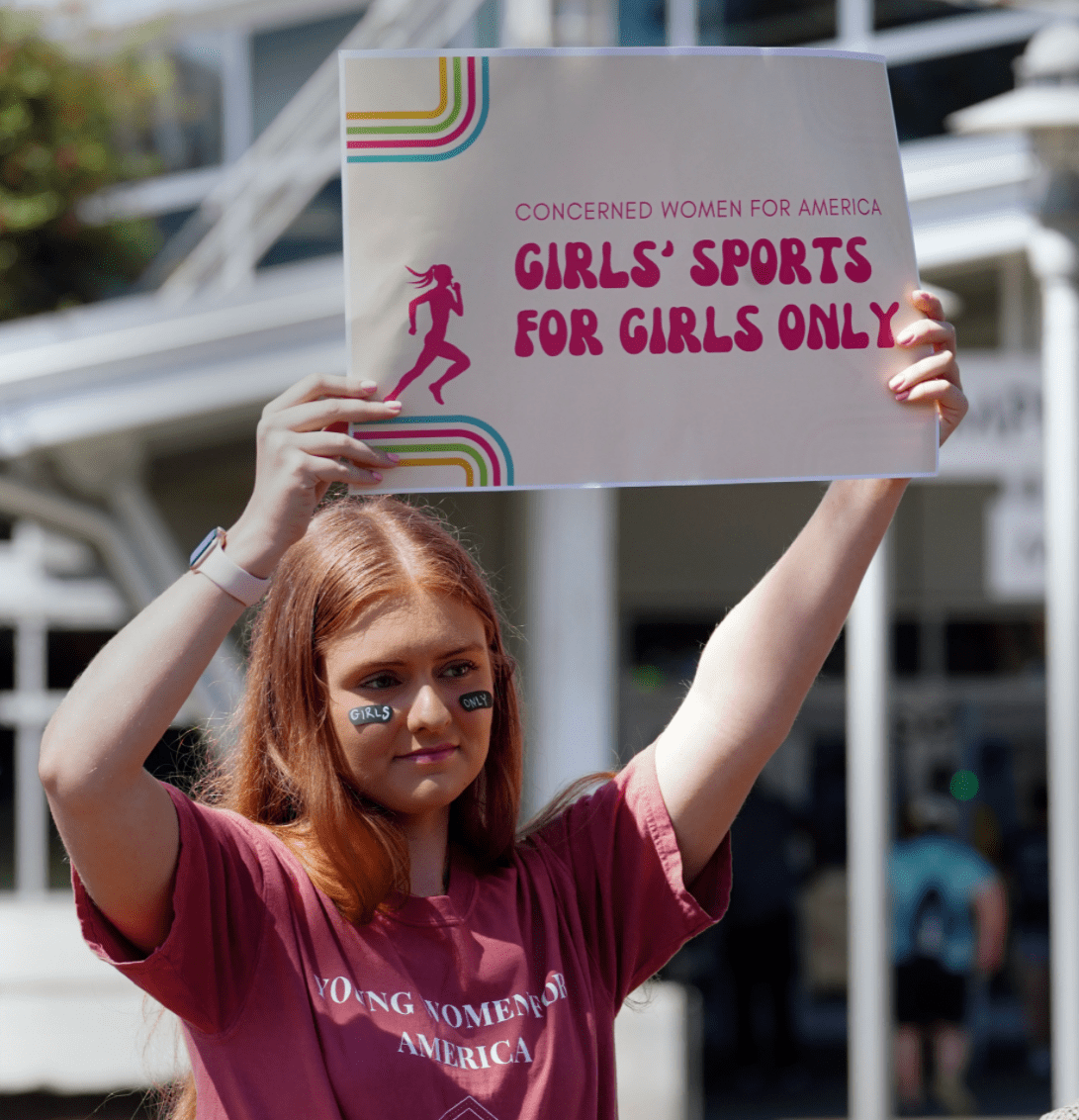 九游体育官网-美国跳水冠军再获成功，再次登上领奖台