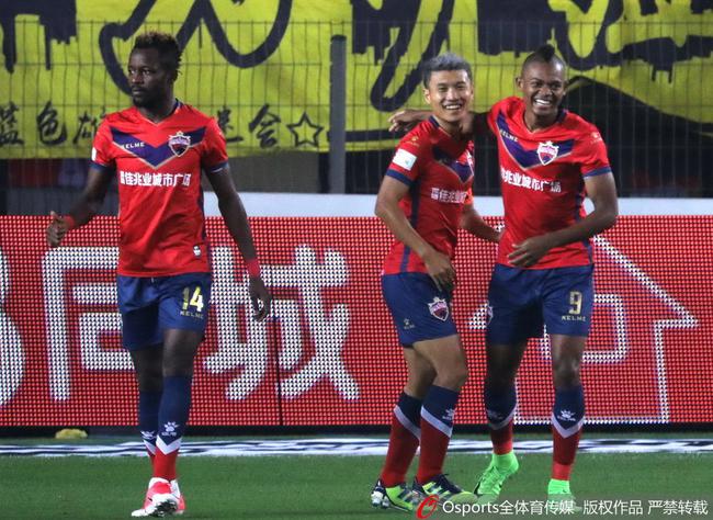 深圳佳兆业豪取胜利,实力稳定连胜的简单介绍 深圳佳兆业豪取胜利,实力稳定连胜的简单介绍