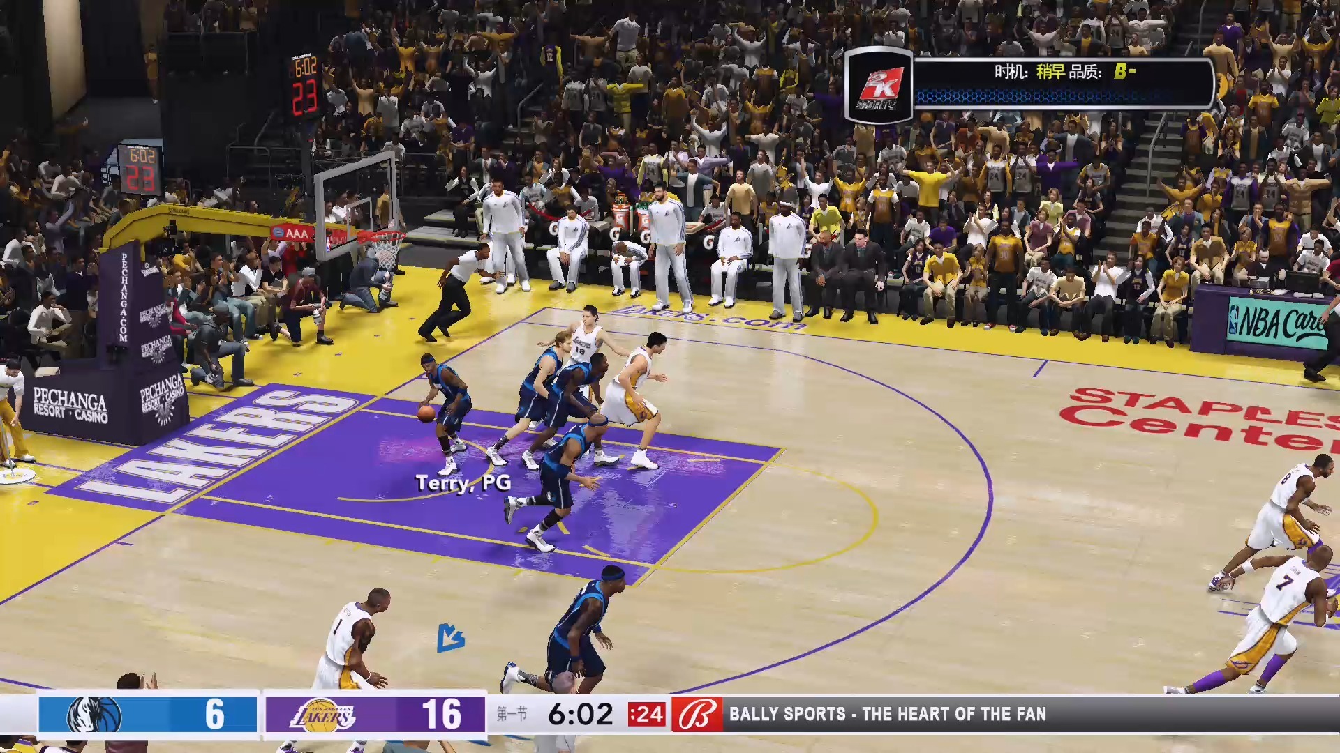 九游体育app-湖人客场击败小牛，詹姆斯率队取胜