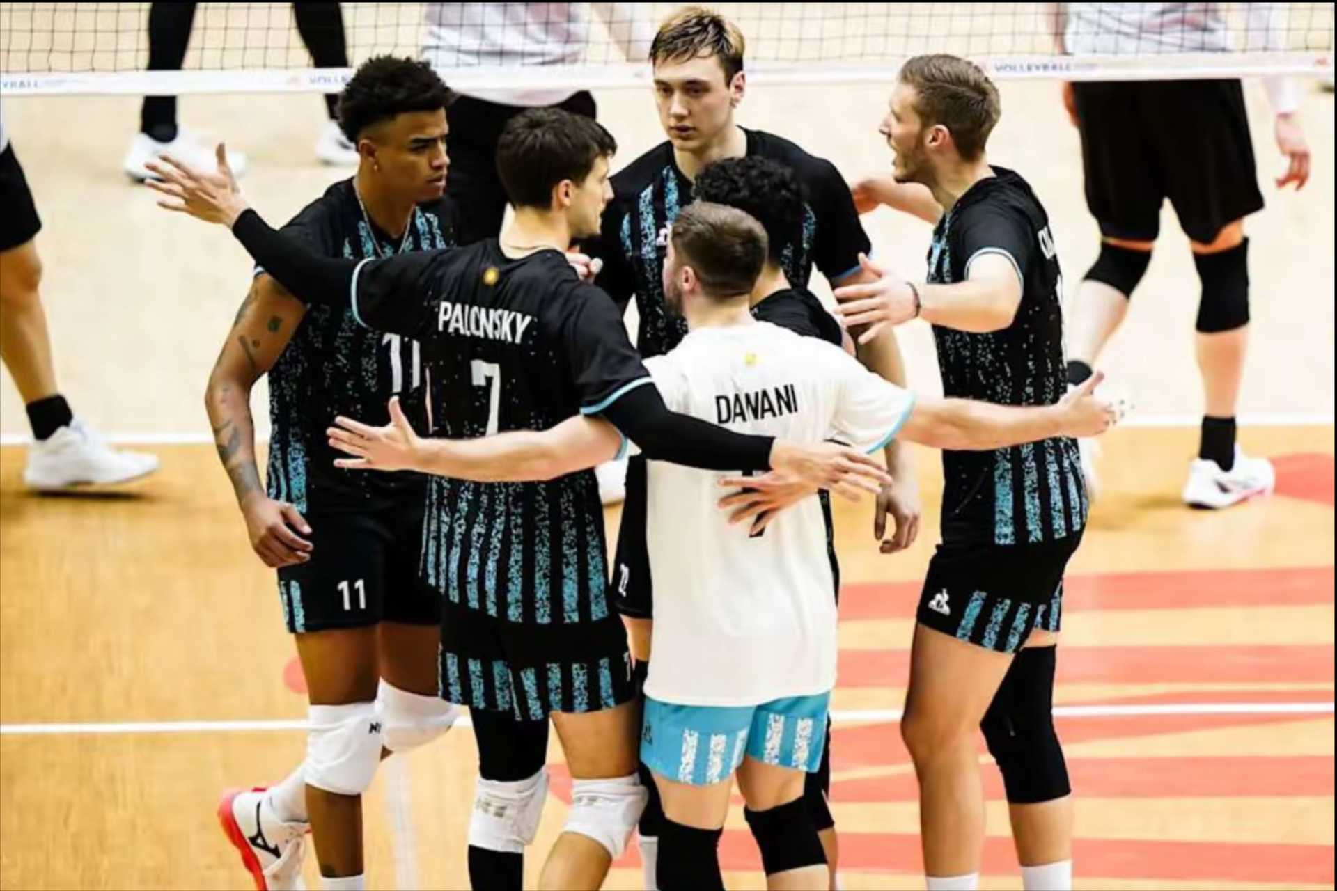 冰岛男篮击败阿根廷，晋级半决赛